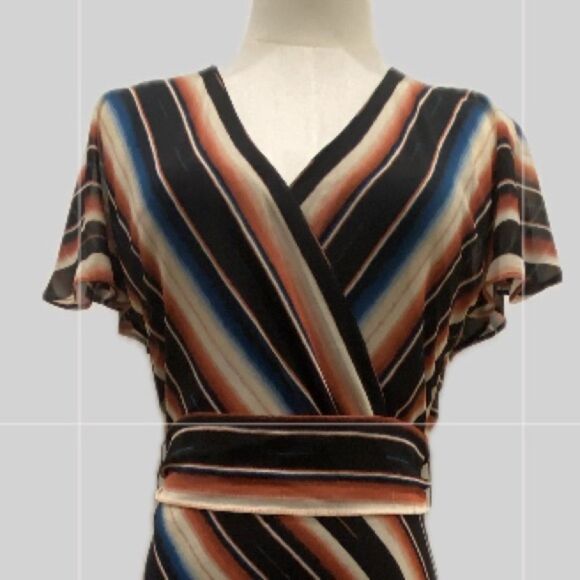Lauren Ralph Lauren NWOT Multicolor Flutter Sleeves Handkerchief Hem Dress 2P - Picture 2 of 8